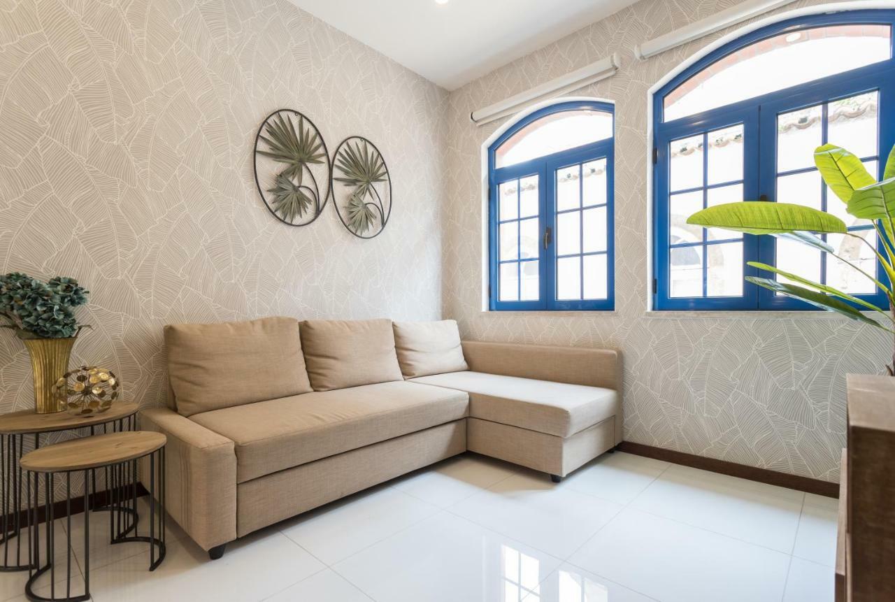 Rossio Penthouse Three-Bedroom Apartment W/ River View And Parking - By Lu Holidays Lisbon Bagian luar foto