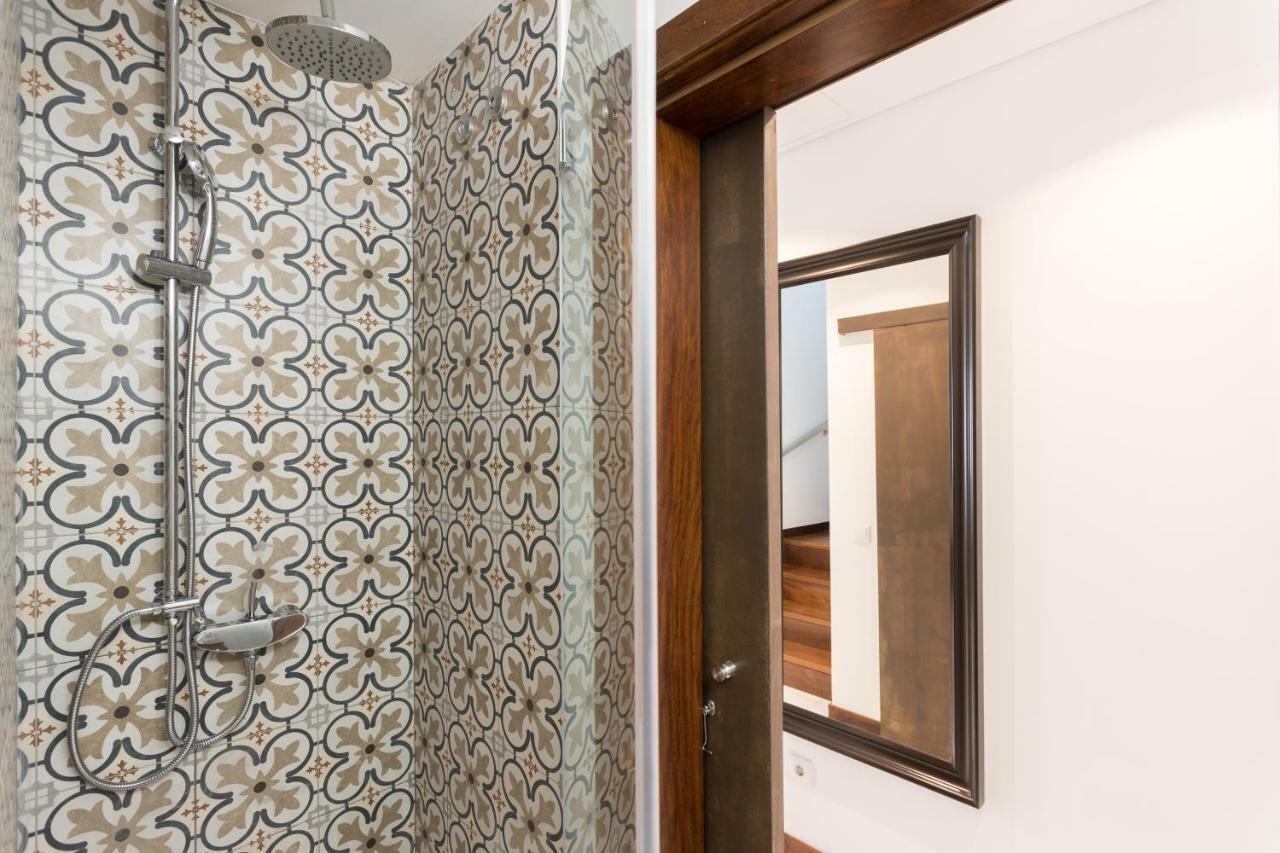 Rossio Penthouse Three-Bedroom Apartment W/ River View And Parking - By Lu Holidays Lisbon Bagian luar foto