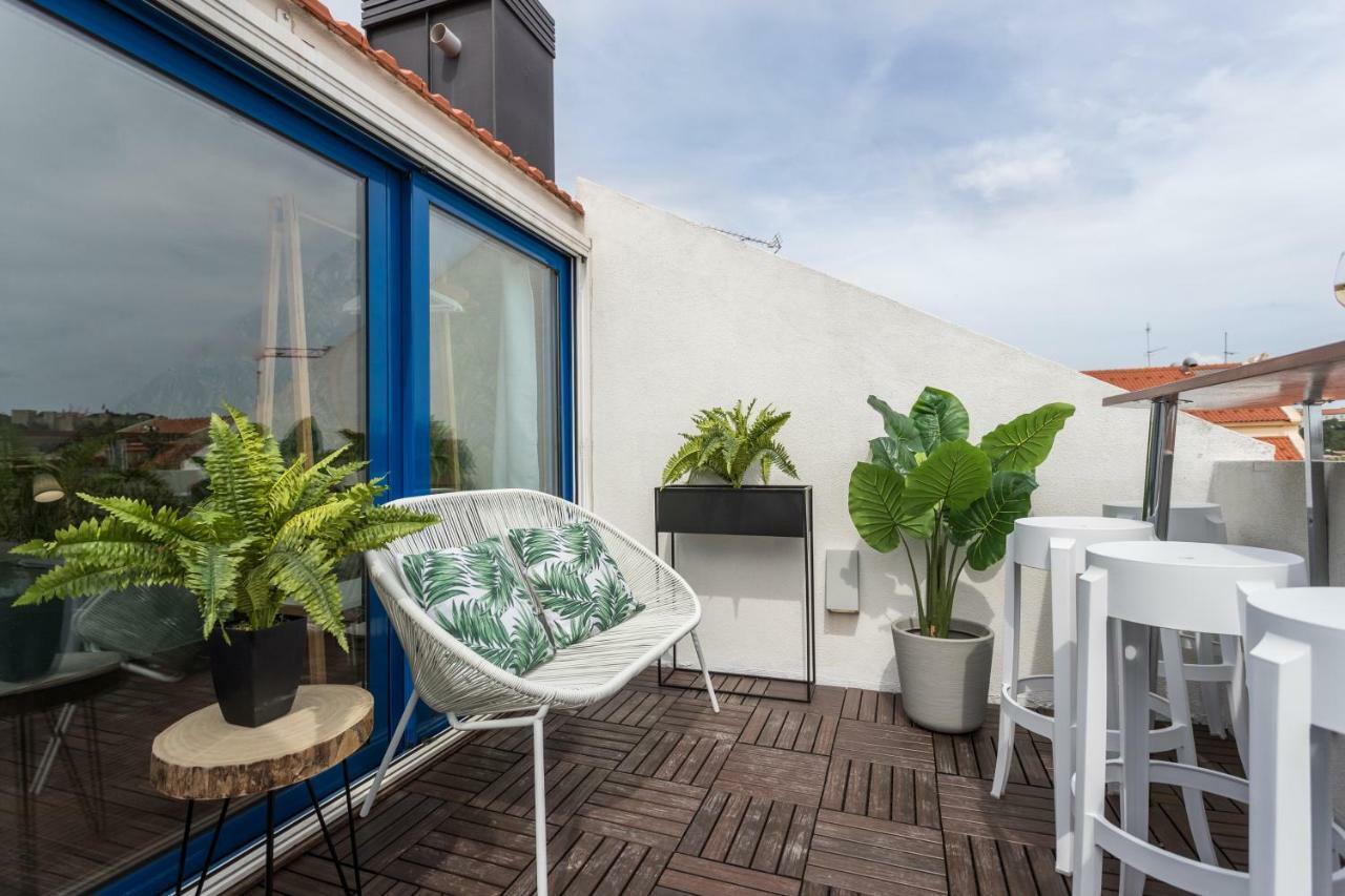 Rossio Penthouse Three-Bedroom Apartment W/ River View And Parking - By Lu Holidays Lisbon Bagian luar foto